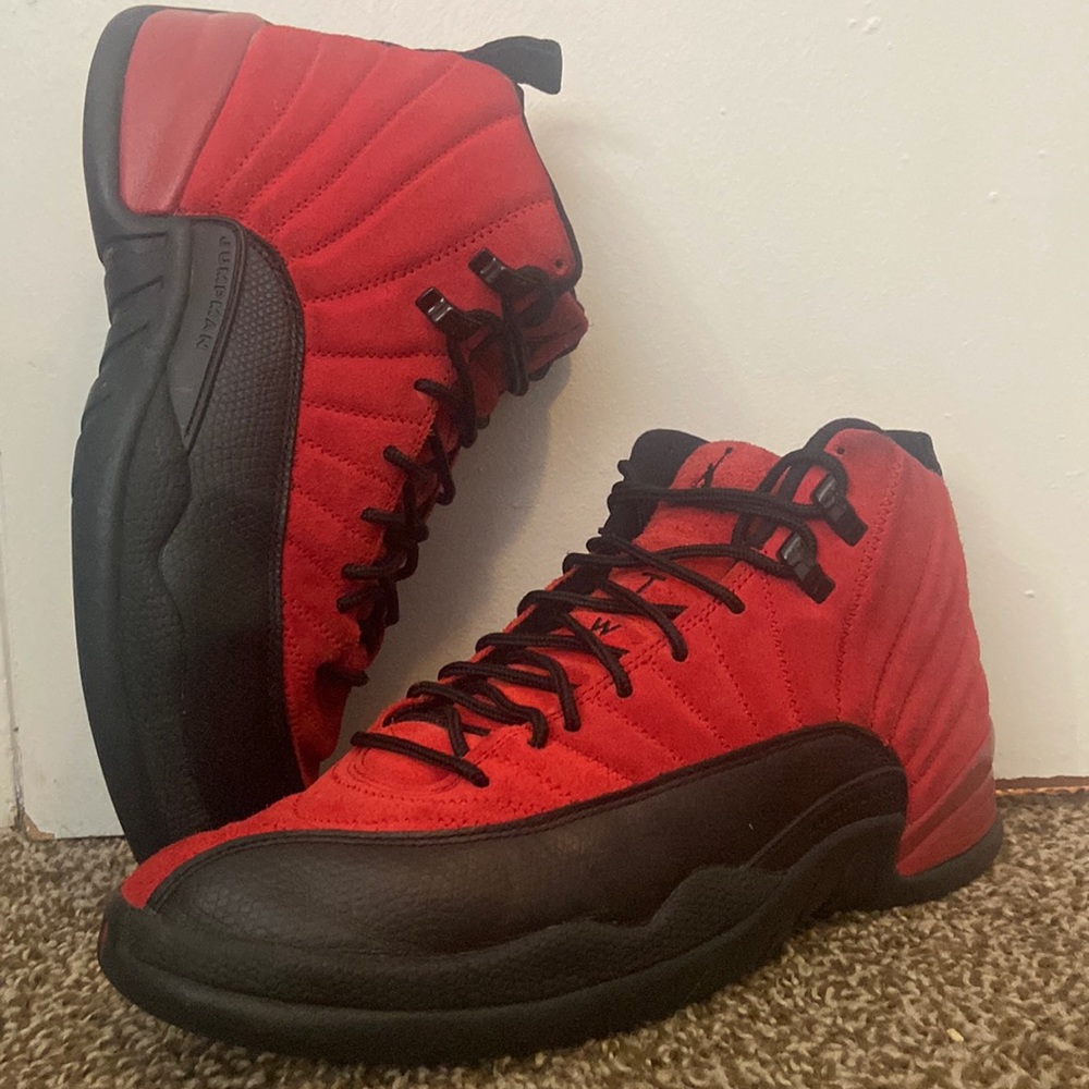 Jordan 12 Reverse Flu game